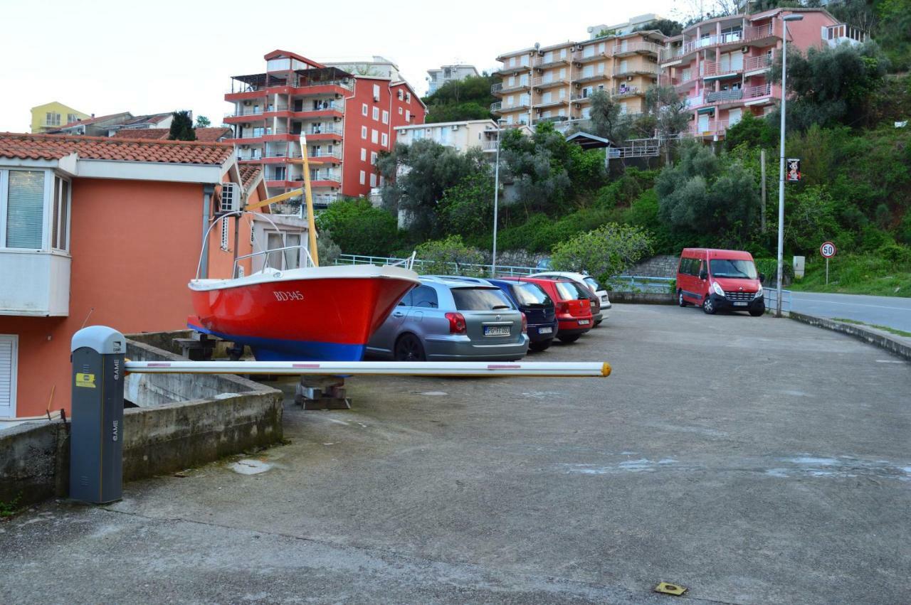 Vanessa Apartment Budva Bagian luar foto